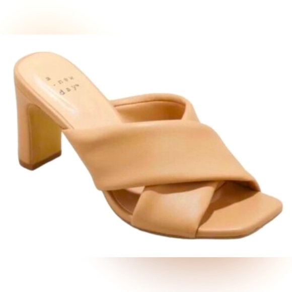 NWT A New Day Clementine Padded Puff Crossband Mule Heels - Picture 1 of 6